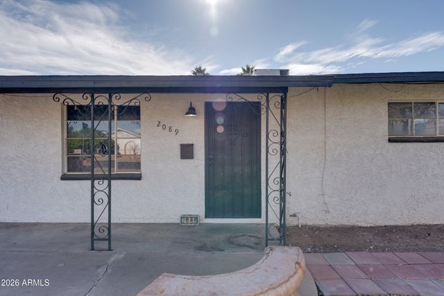 2089 E DON CARLOS Avenue, Tempe, AZ 85281