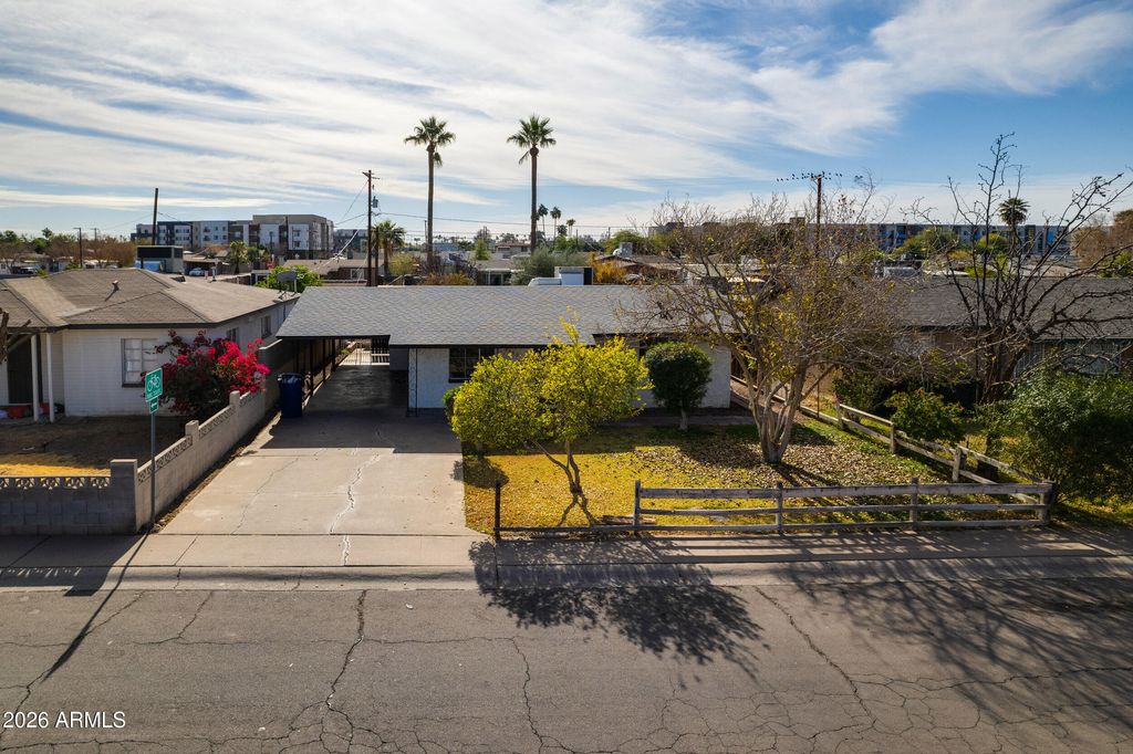 2089 E DON CARLOS Avenue, Tempe, AZ 85281