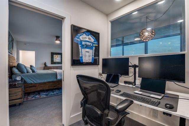 6211 W Northwest Highway 601, Dallas, TX 75225