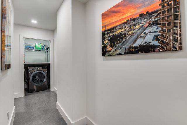 6211 W Northwest Highway 601, Dallas, TX 75225