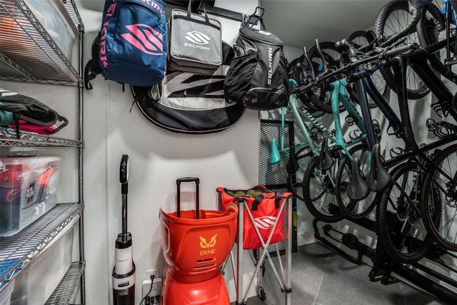 6211 W Northwest Highway 601, Dallas, TX 75225