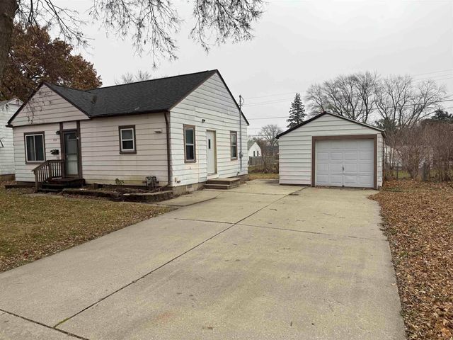 819 Hanna Boulevard, Waterloo, IA 50701