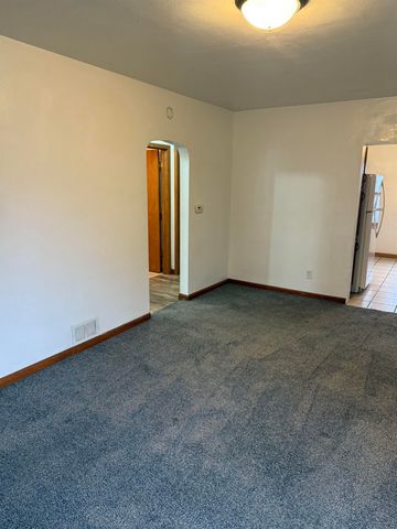 819 Hanna Boulevard, Waterloo, IA 50701