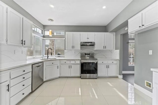 12425 Durango, Victorville, CA 92392