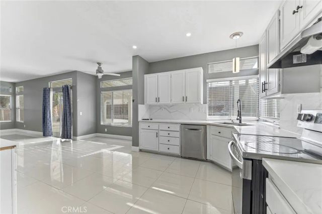 12425 Durango, Victorville, CA 92392