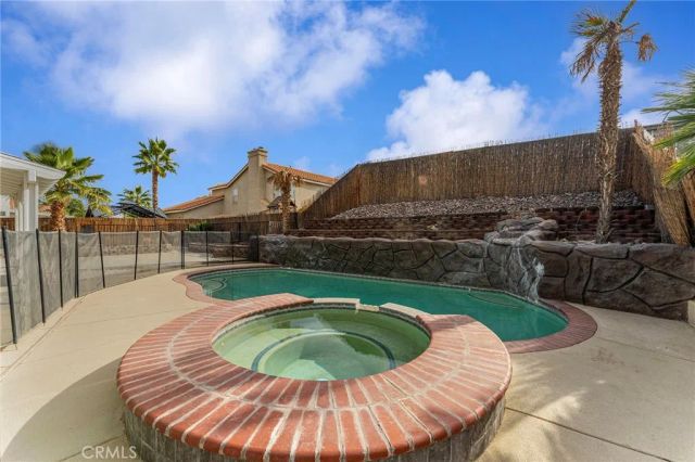 12425 Durango, Victorville, CA 92392