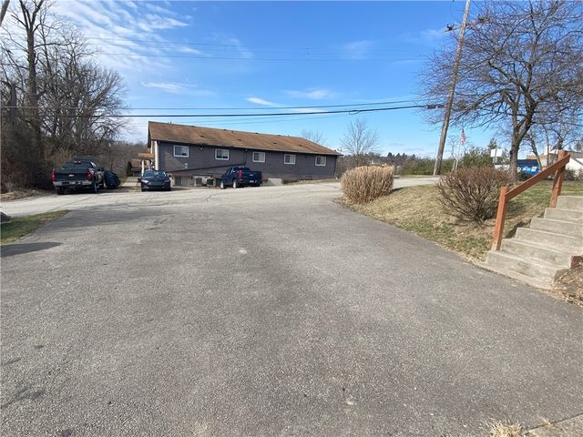 1025 Logan rd., N Versailles, PA 15137