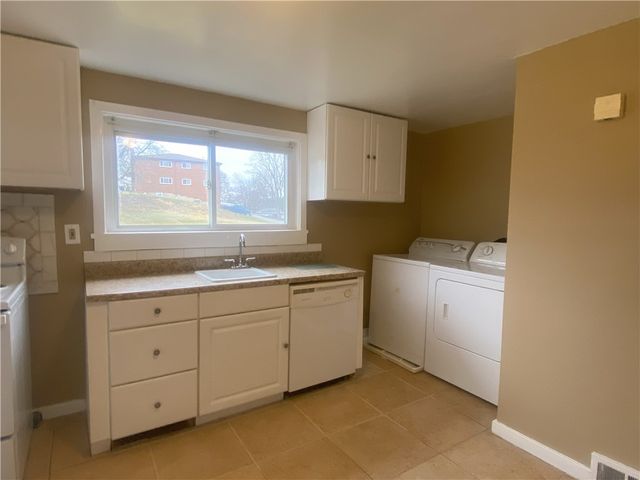 1025 Logan rd., N Versailles, PA 15137