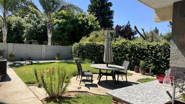 5052 W Locust Avenue, Fresno, CA 93722