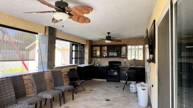 5052 W Locust Avenue, Fresno, CA 93722