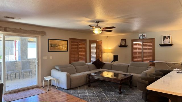 5052 W Locust Avenue, Fresno, CA 93722