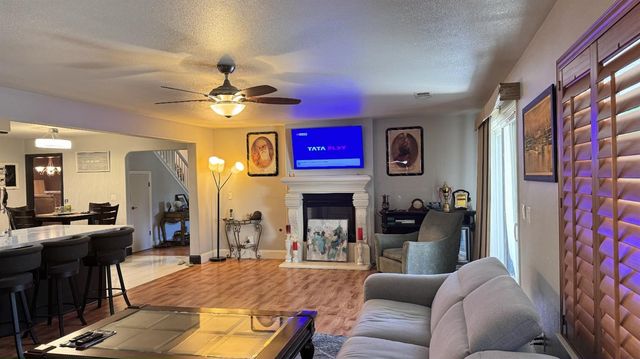 5052 W Locust Avenue, Fresno, CA 93722