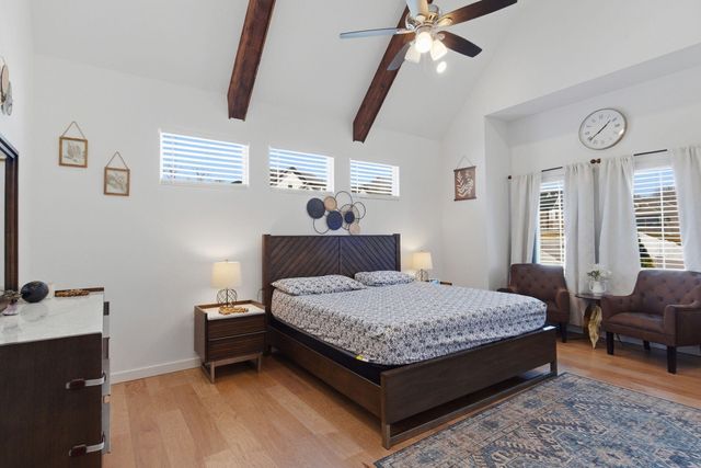 703 S Hickory Drive, Springfield, MO 65809