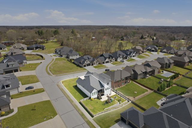 703 S Hickory Drive, Springfield, MO 65809