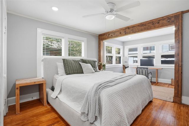 1011 14TH STREET N, St Petersburg, FL 33705