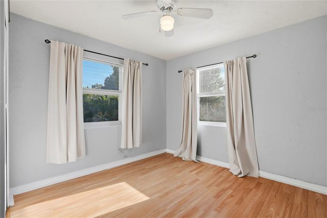 1011 14TH STREET N, St Petersburg, FL 33705