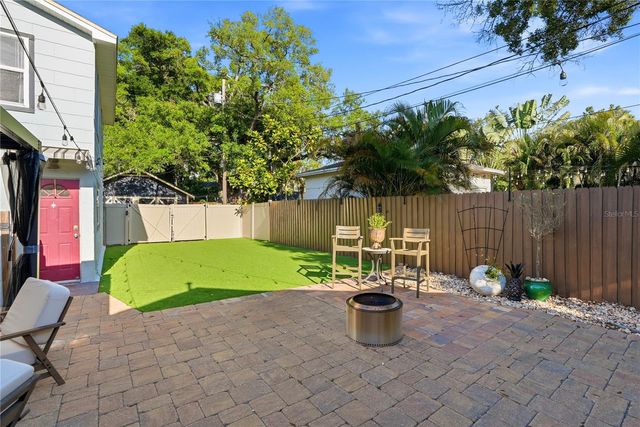 1011 14TH STREET N, St Petersburg, FL 33705