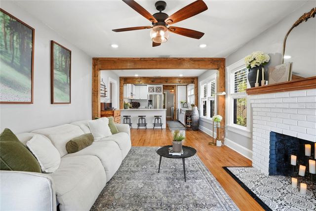 1011 14TH STREET N, St Petersburg, FL 33705