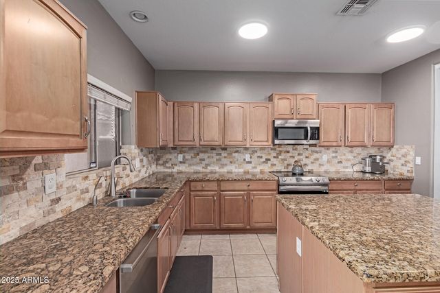 6618 S 54TH Lane, Laveen, AZ 85339