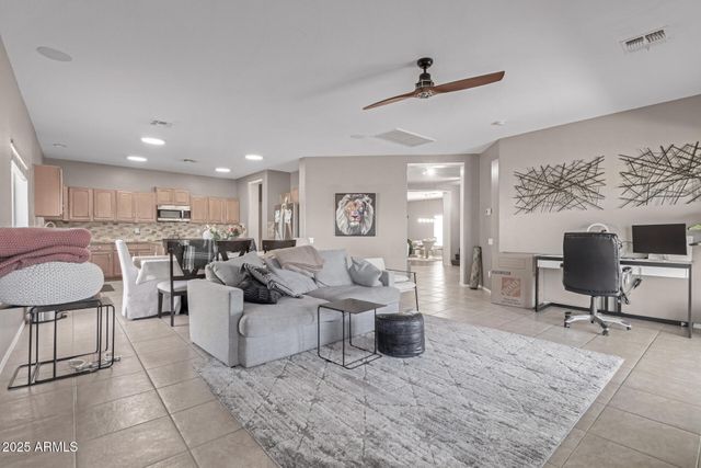 6618 S 54TH Lane, Laveen, AZ 85339