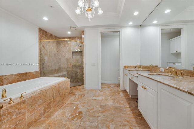 13621 Deering Bay Dr 502, Coral Gables, FL 33158