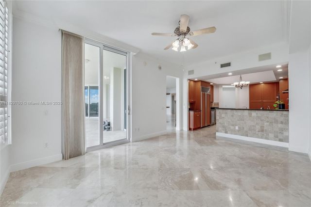 13621 Deering Bay Dr 502, Coral Gables, FL 33158