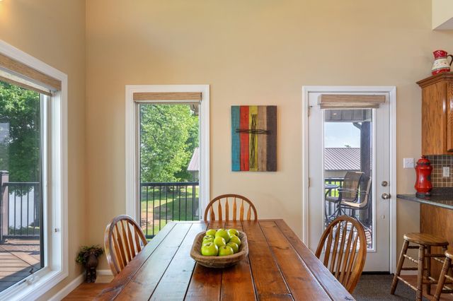 1885 COL JAMES HARDIN DR, Clifton, TN 38425