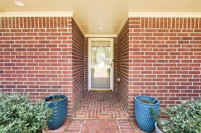 9206 W Sterling Drive, Pearland, TX 77584