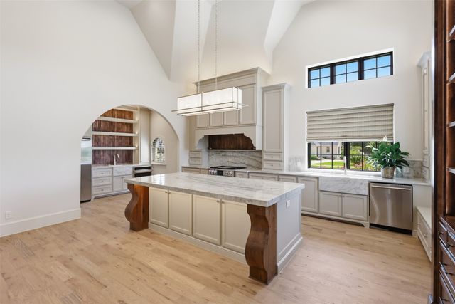 3500 Fairway Drive, Denton, TX 76226