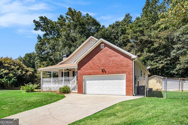 256 Hunt Club Circle, Temple, GA 30179