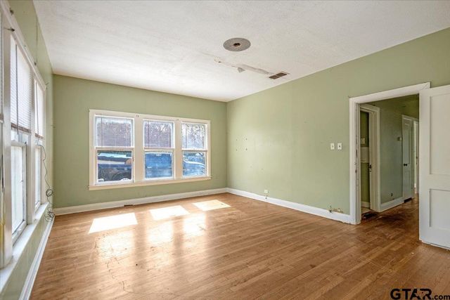 322 S Clayton, Tyler, TX 75702