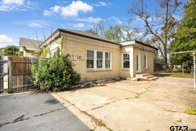 322 S Clayton, Tyler, TX 75702