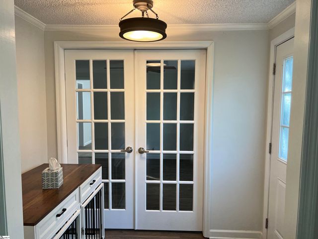 100 Wrentree Drive, Easley, SC 29642