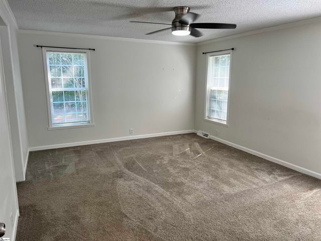 100 Wrentree Drive, Easley, SC 29642