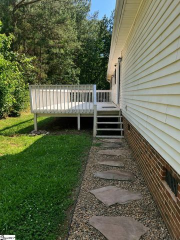 100 Wrentree Drive, Easley, SC 29642