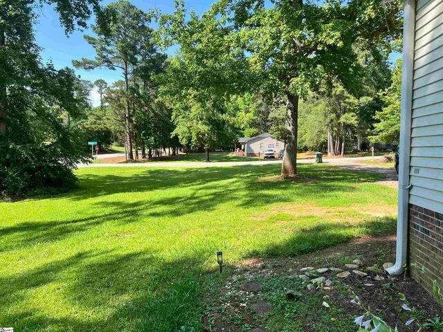 100 Wrentree Drive, Easley, SC 29642