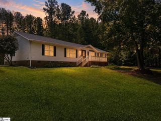 100 Wrentree Drive, Easley, SC 29642
