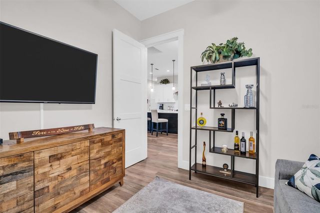 9840 W BAY STREET, Seminole, FL 33776