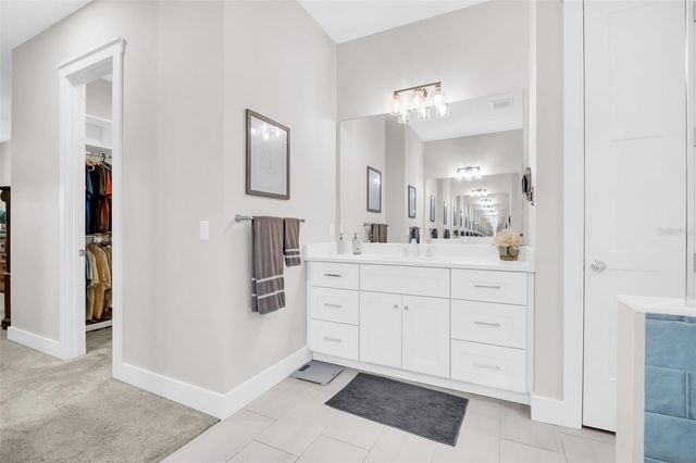 9840 W BAY STREET, Seminole, FL 33776