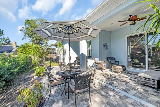 9840 W BAY STREET, Seminole, FL 33776