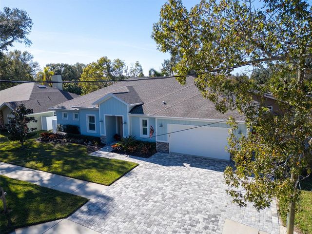 9840 W BAY STREET, Seminole, FL 33776