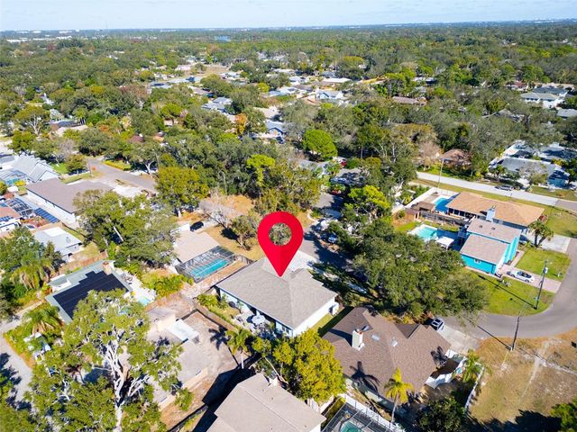 9840 W BAY STREET, Seminole, FL 33776