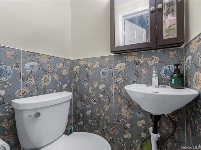 97-36 110 Street, Richmond Hill, NY 11419