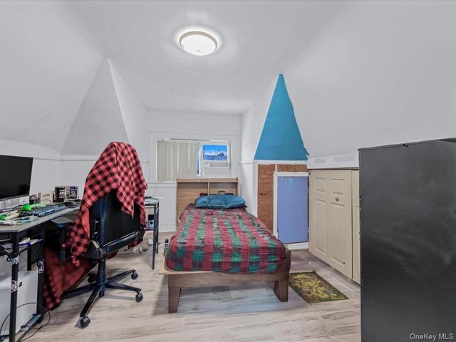 97-36 110 Street, Richmond Hill, NY 11419