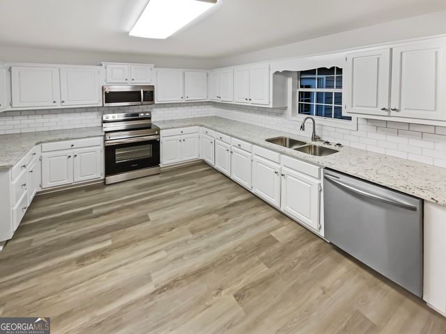 5047 Old Orr Road, Flowery Branch, GA 30542