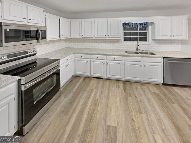 5047 Old Orr Road, Flowery Branch, GA 30542