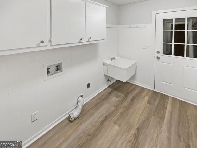 5047 Old Orr Road, Flowery Branch, GA 30542