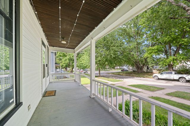 2132 Farnam Street, Davenport, IA 52803
