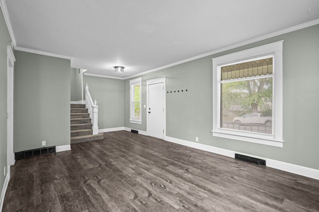 2132 Farnam Street, Davenport, IA 52803