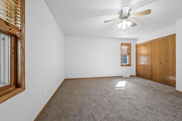1168 COUNTY ROAD C, Pulaski, WI 54162
